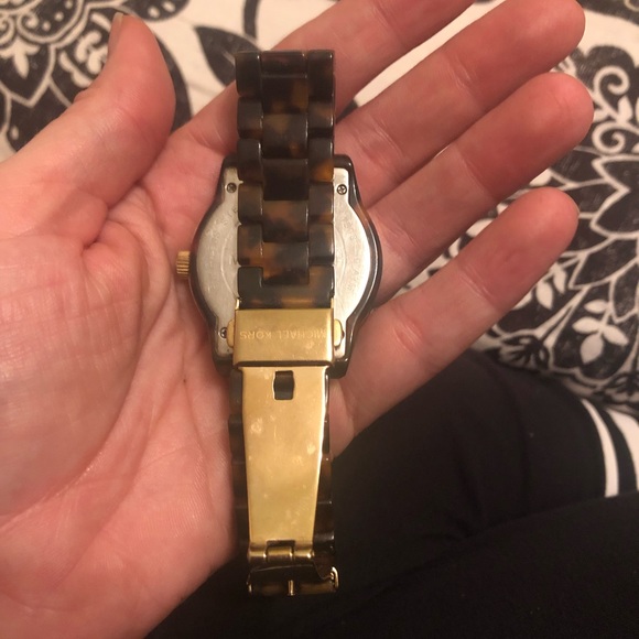 Michael kors steel jet tortoise shell wristwatch - Picture 5 of 5